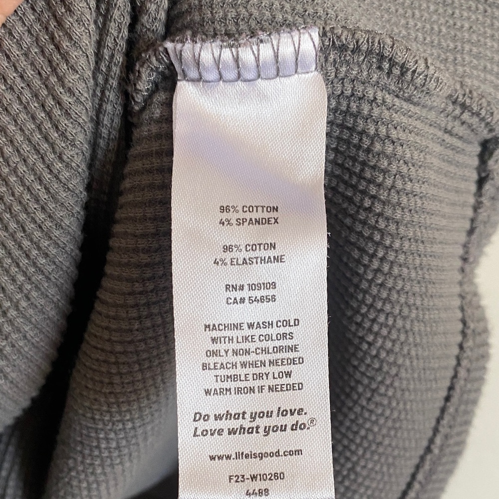 Life Is Good Charcoal Crewneck Top - Picture 3 of 4